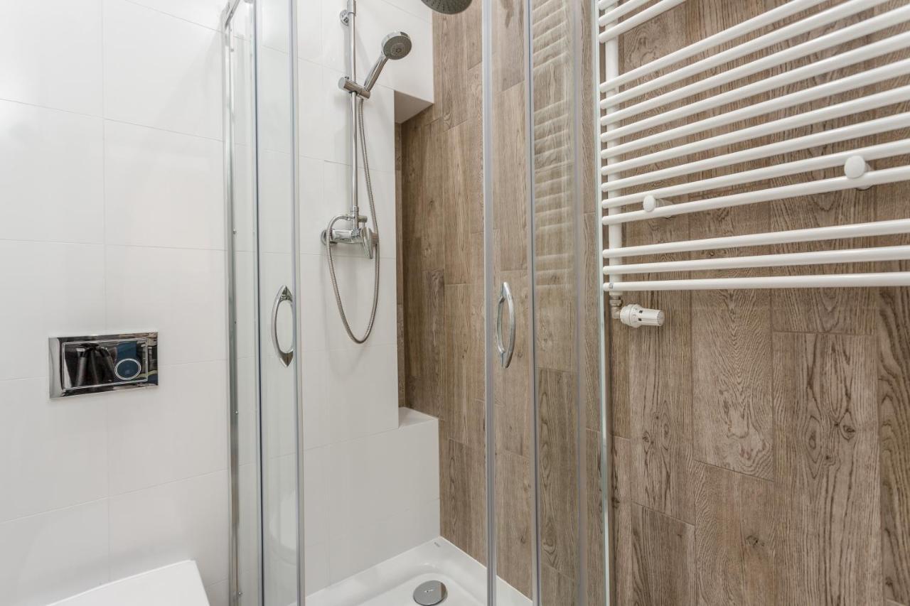 Chill Apartments Warsaw Airport エクステリア 写真