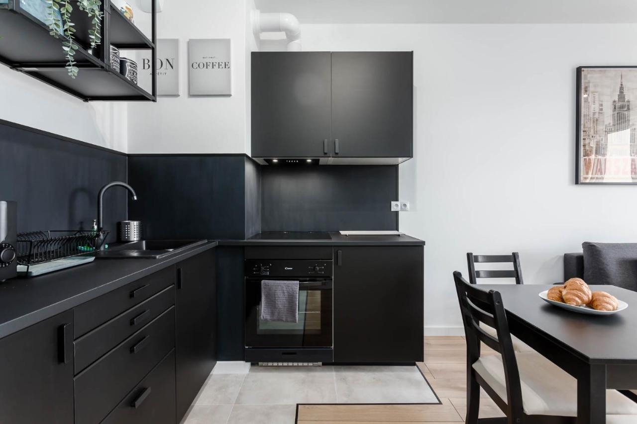 Chill Apartments Warsaw Airport エクステリア 写真