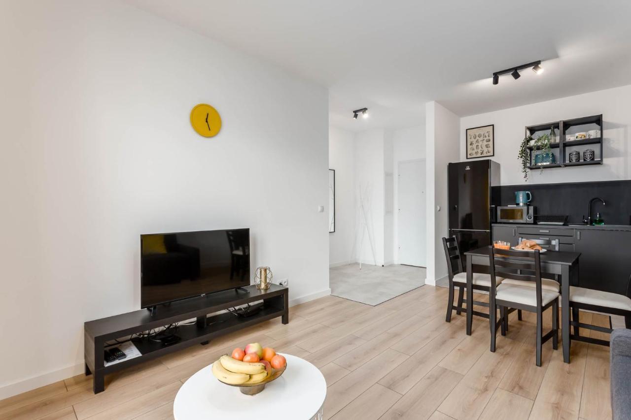 Chill Apartments Warsaw Airport エクステリア 写真