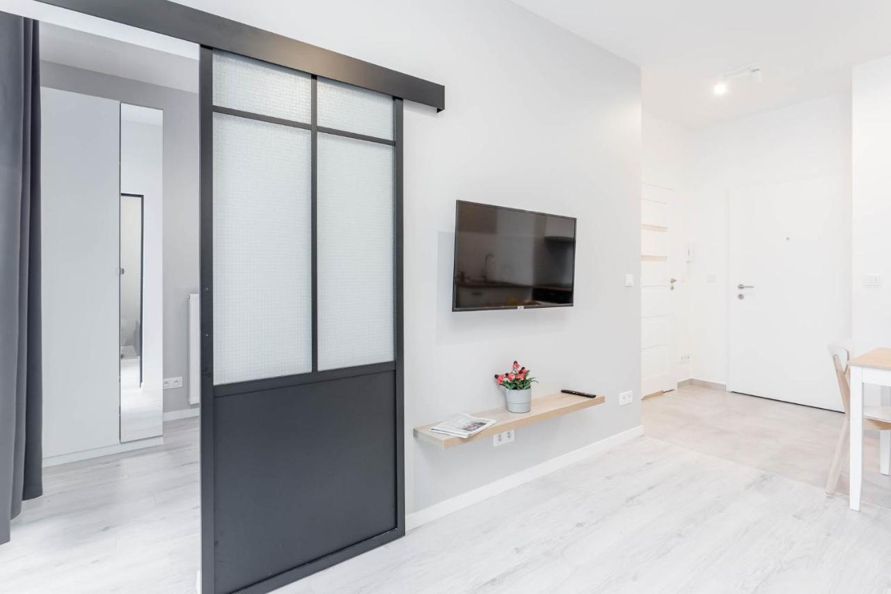 Chill Apartments Warsaw Airport エクステリア 写真